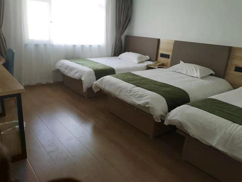 Greentree Inn Shandong Rizhao University City Express Hotel Экстерьер фото