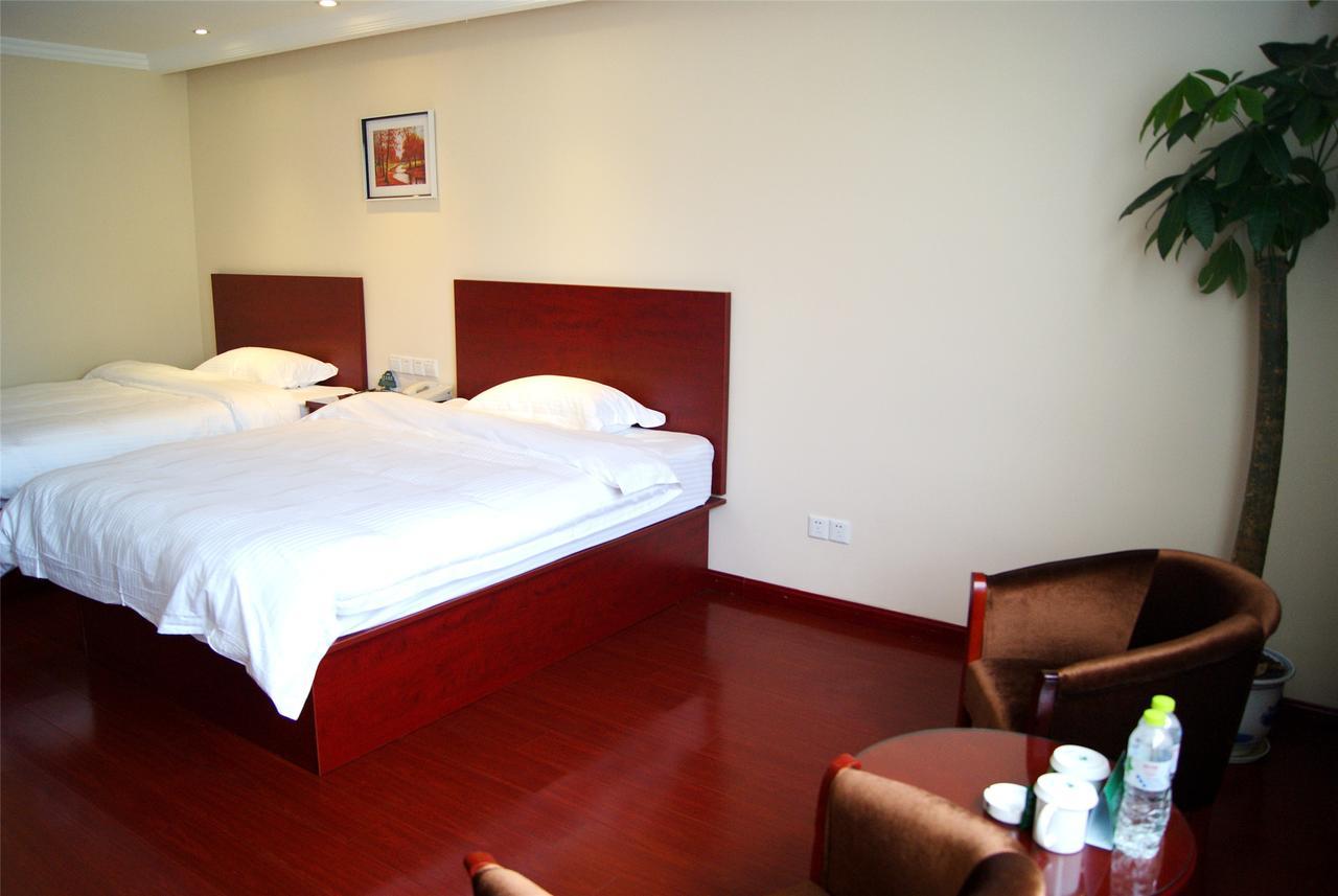 Greentree Inn Shandong Rizhao University City Express Hotel Экстерьер фото