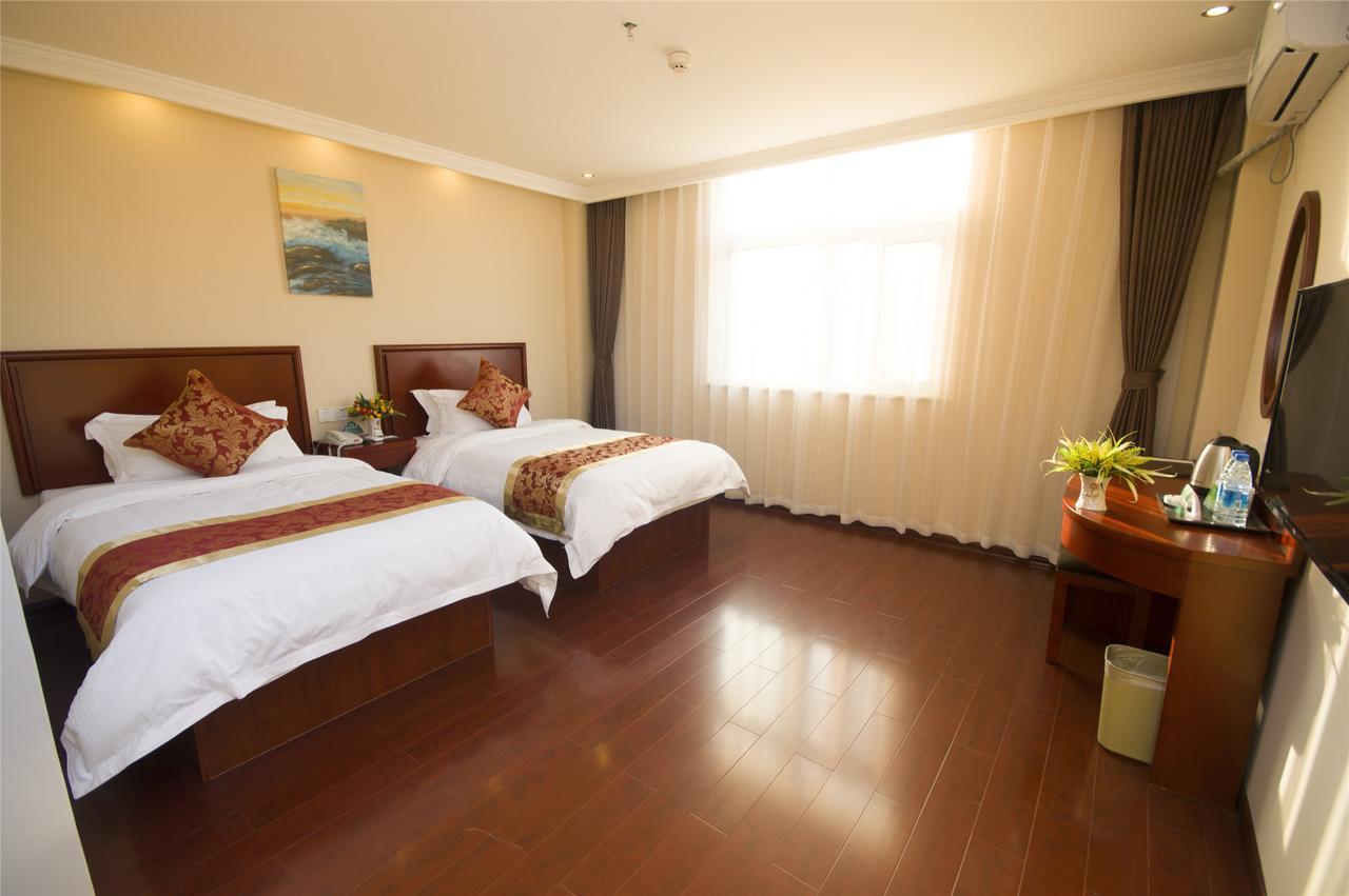 Greentree Inn Shandong Rizhao University City Express Hotel Экстерьер фото